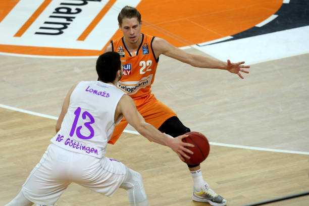 各界的协作 各界的协作