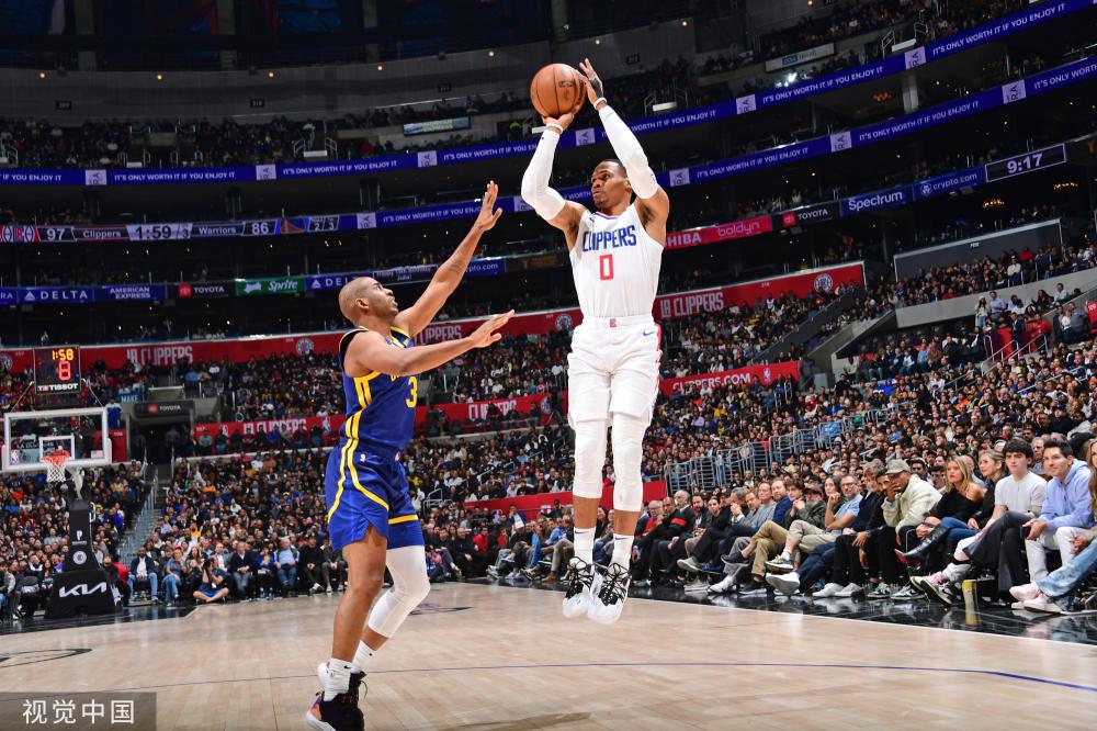 似平稳的格 似平稳的格